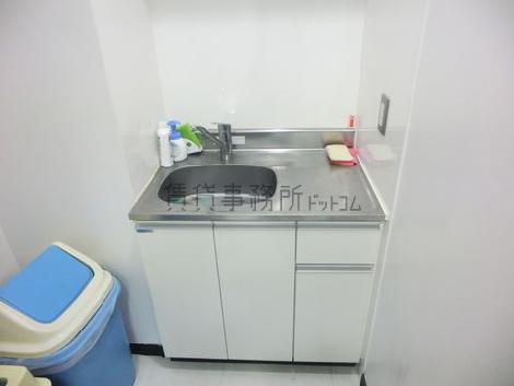 VORT東陽町ビルの給湯室