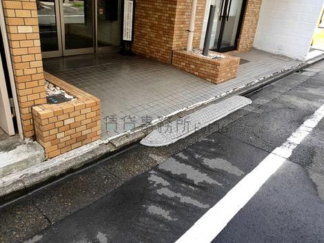 正面玄関