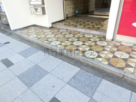 正面玄関