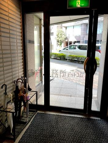 正面玄関