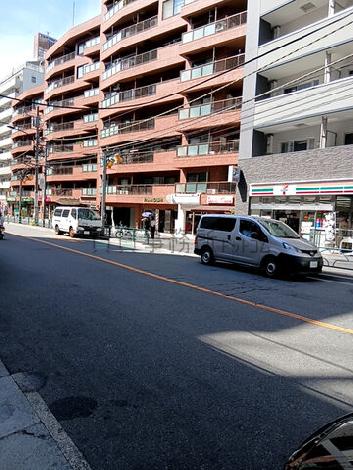恵比寿通り沿い