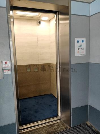エレベーター