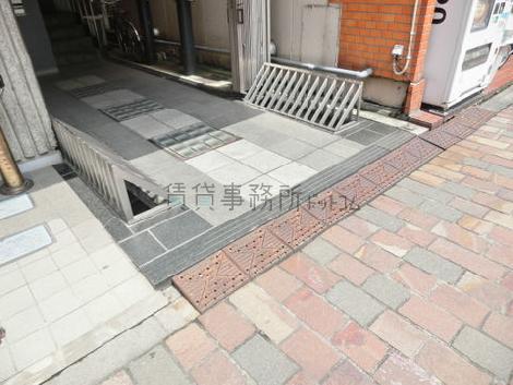 正面玄関