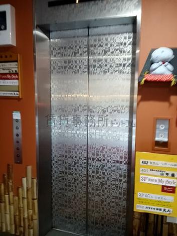 エレベーター