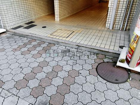 正面玄関