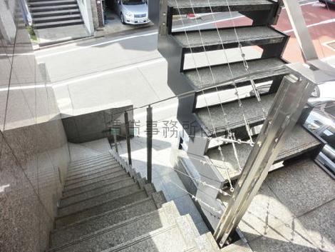 ワイヤー壁で構築された環境