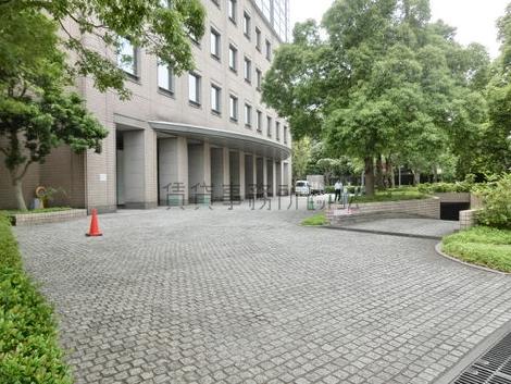 正面玄関