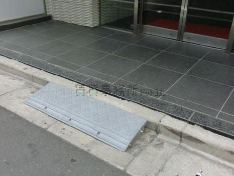 正面玄関
