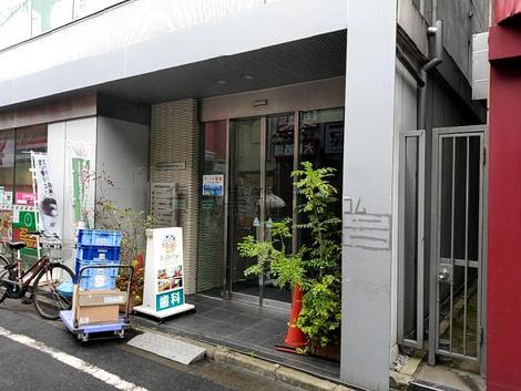 正面玄関