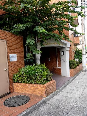 正面玄関