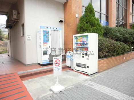 証明写真の撮影機もあります
