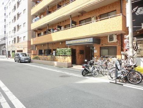 正面玄関