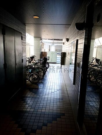 正面玄関