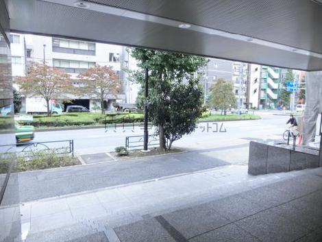 正面玄関