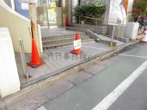 正面玄関