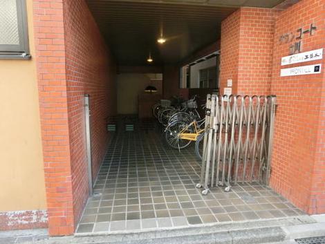 正面玄関