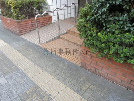 正面玄関