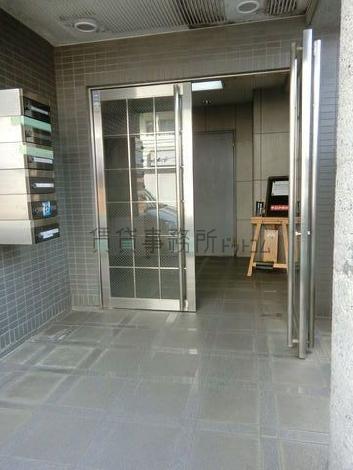 正面玄関