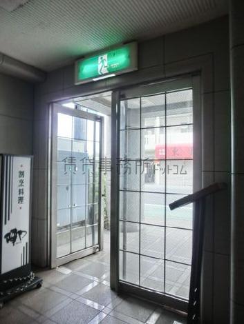 正面玄関