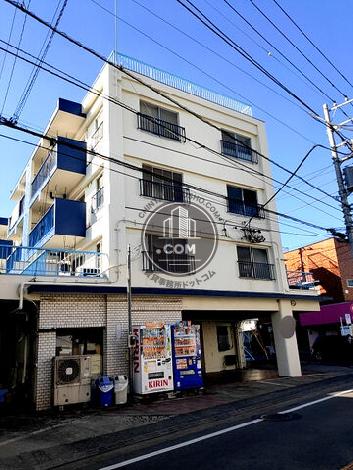 栗山第二マンションの外観写真