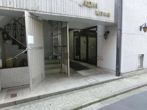 物件側面に入り口