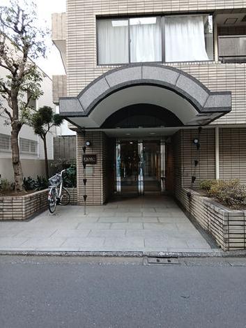 正面玄関