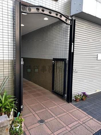 正面玄関