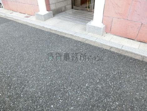 正面玄関