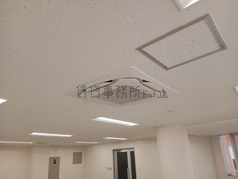 アカデミービルの設備