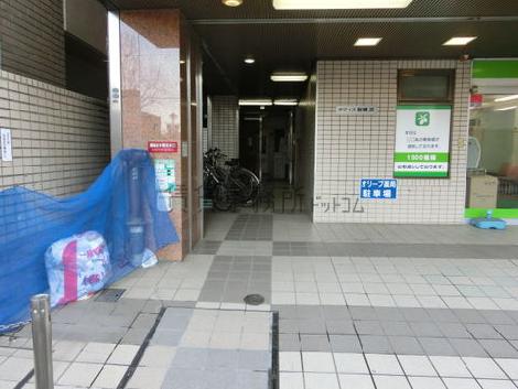 正面玄関