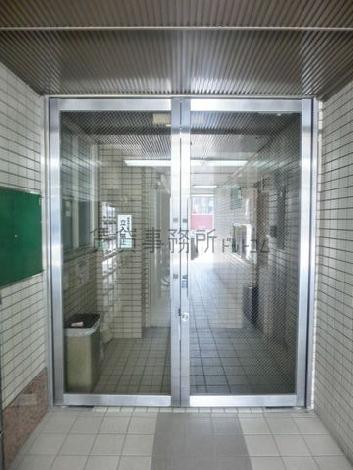 正面玄関