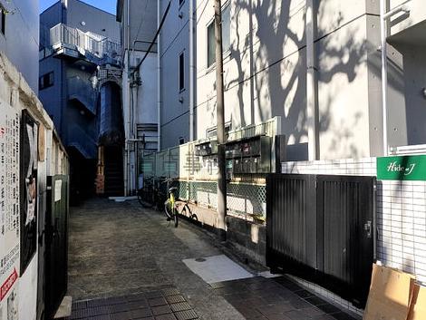 正面玄関