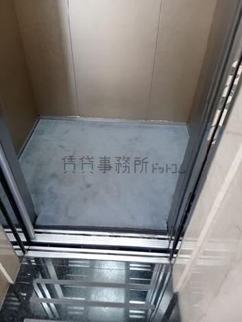 エレベーター