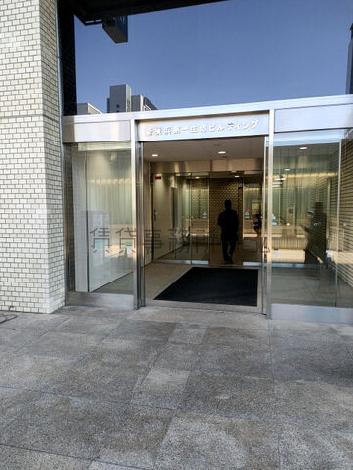 正面玄関