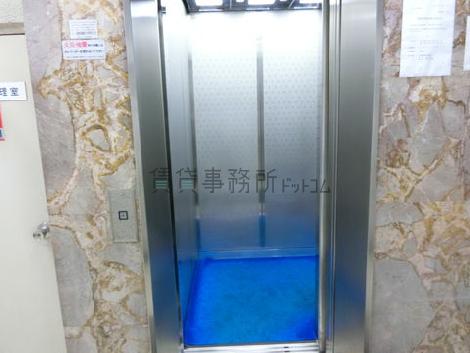 エレベーター