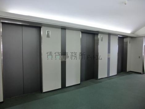 基準階エレベーターホール