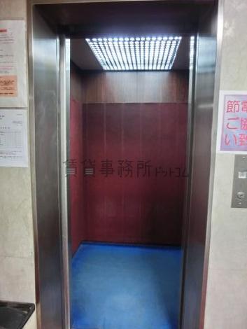 エレベーター