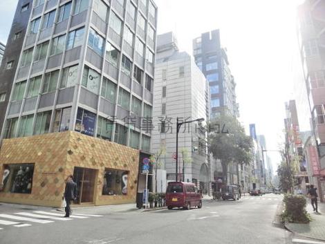 新京橋方面へ向かいます