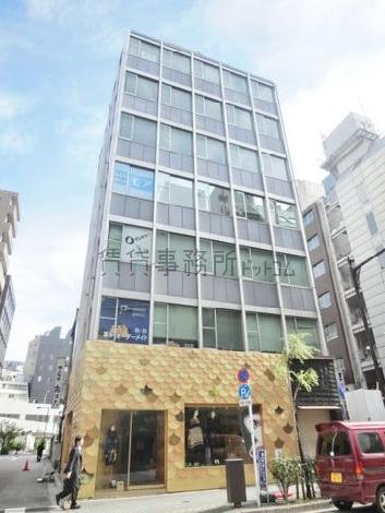 採光設計に特化した環境のオフィス