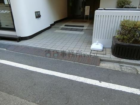 正面玄関