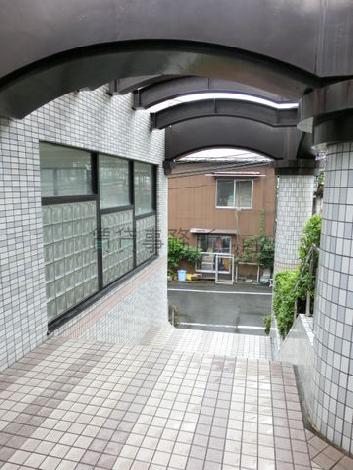 正面玄関