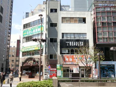 採光の取り易い建物