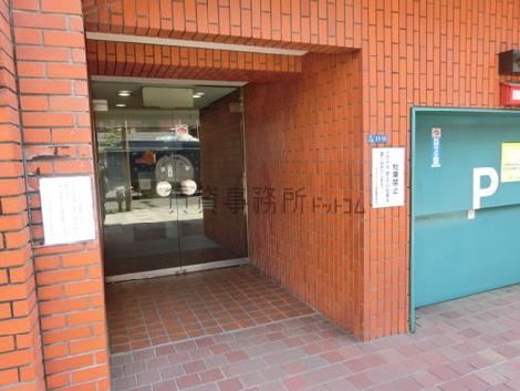 正面玄関