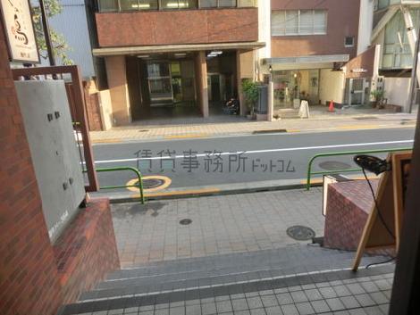 入り口から段差あり