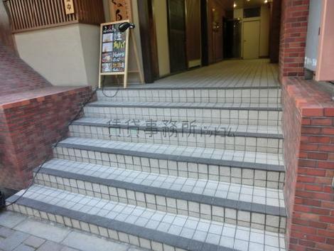 緩やかな段差がございます