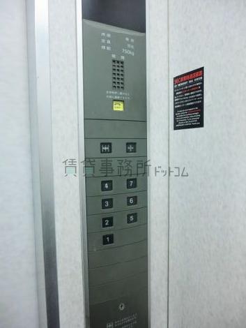 エレベーター