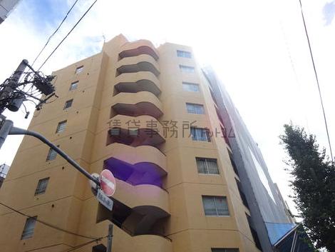 第四文成ビルの室内