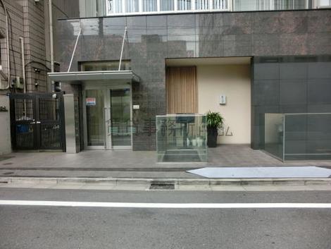 正面玄関