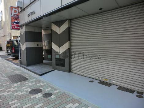 正面玄関