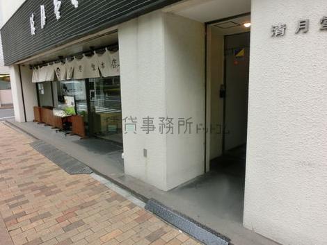 正面玄関